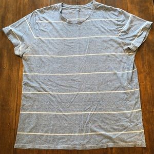 Old Navy short sleeve T-shirt